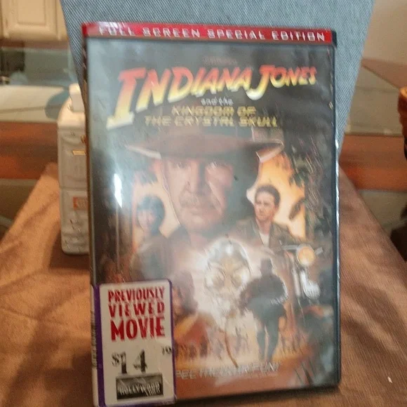 4 DVD's - Picture 4 of 9